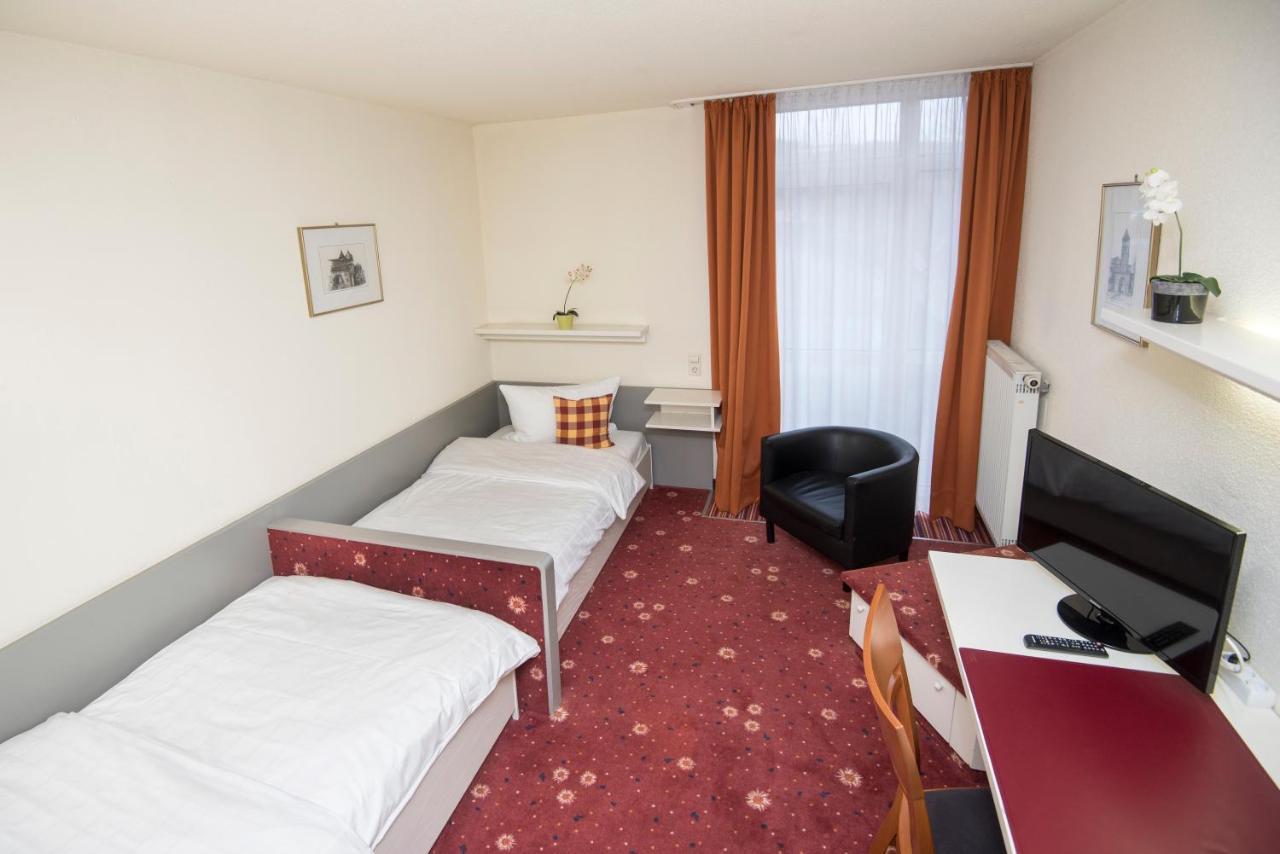 Akzent Hotel Hoehenblick Muehlhausen im Taele Exterior foto